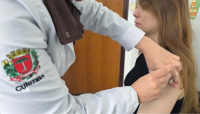  Paraná inicia vacinação contra Vírus Sincicial Respiratório 48 horas após receber doses